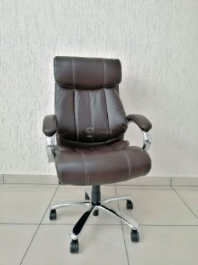 Кресло Barneo K-303 для руководителя (коричневая экокожа) в Талице - talica.ok-mebel.com | фото