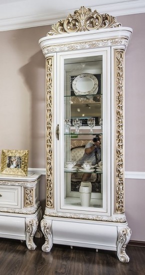 Витрина одностворчатая Алсу (белый глянец) в Талице - talica.ok-mebel.com | фото 2